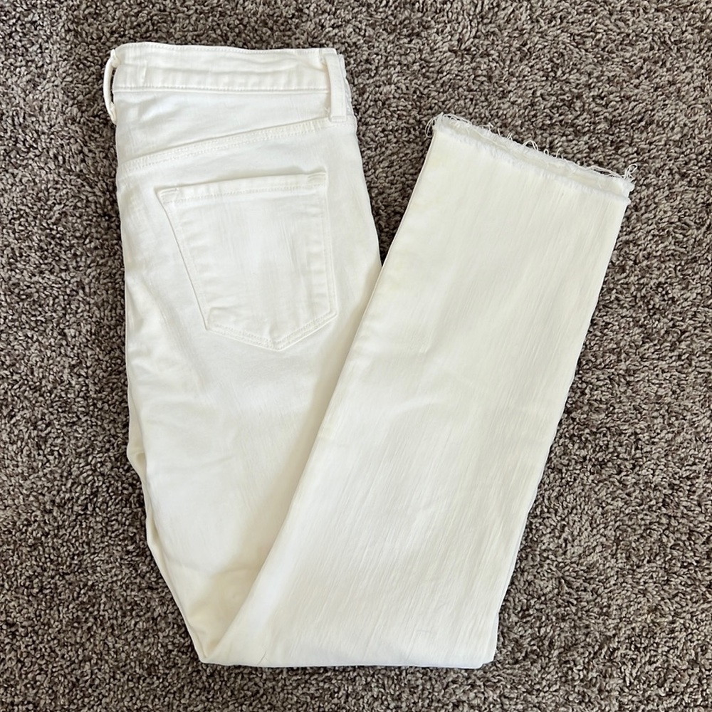 NWOT J Brand White Maude Midrise Cigarette Jeans Size 26